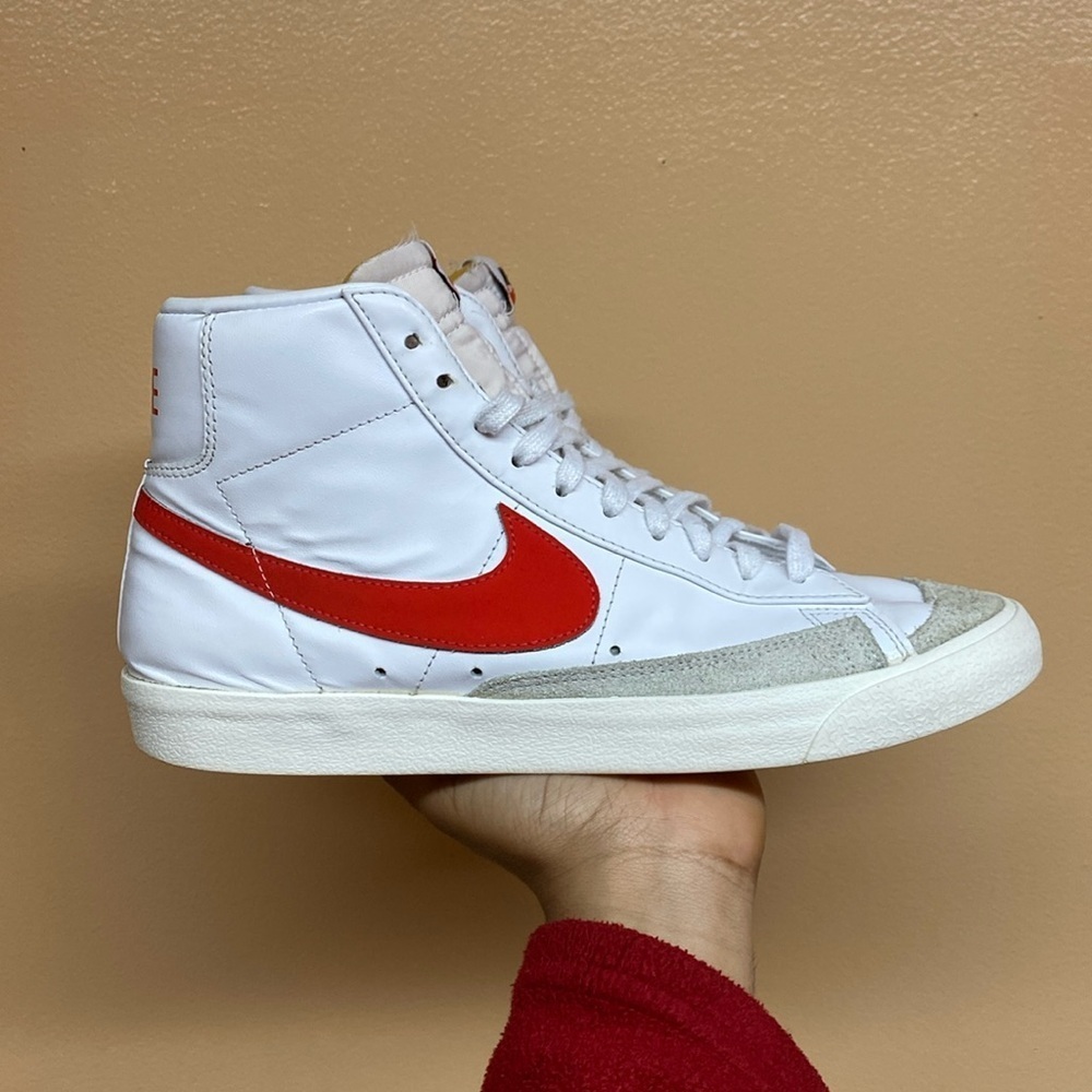 Nike Blazer Mid 77 Vintage “Habanero Red”